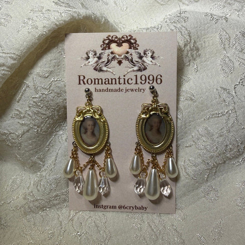 <25028>chandelier museum ピアス(Rococo Princess)
