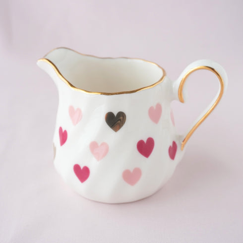 <27022>Heart Milk pitcher