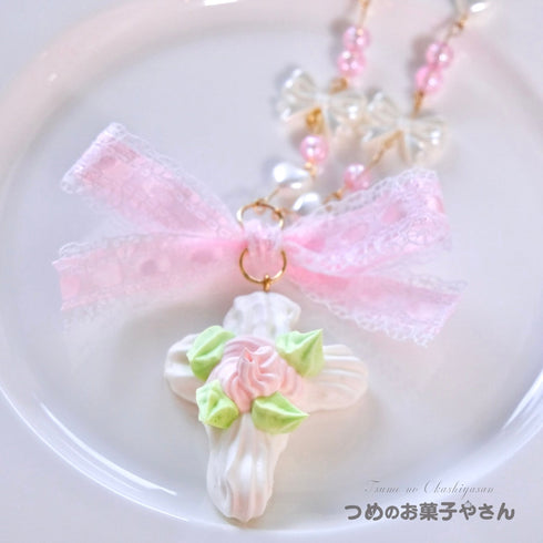 <31005>ホイップ十字架のネックレス 白
