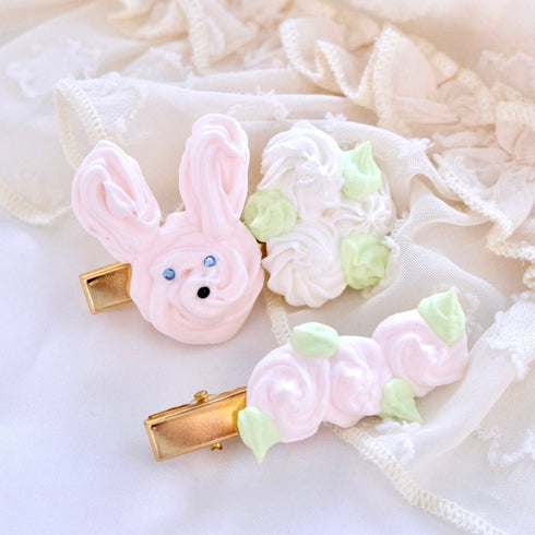 <31014>ホイップヘアクリップ うさぎ薔薇
