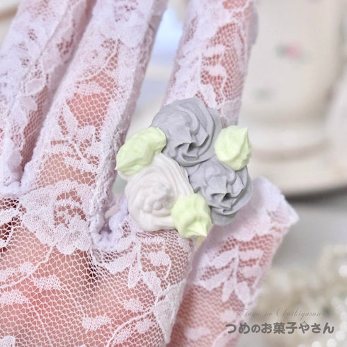 <31024>ホイップ薔薇リング グレー