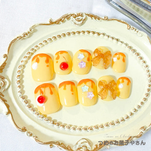 <31027>喫茶プリンネイルチップ Mサイズ