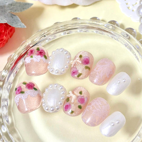 <31030>薔薇レースネイルチップ Mサイズ