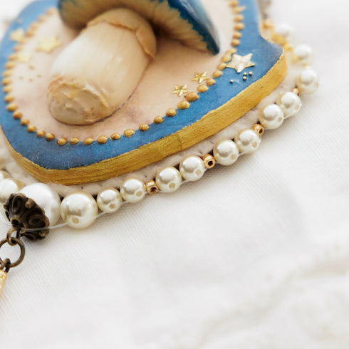 夜の森のきのこのネックレス