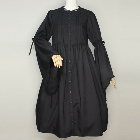 ピンタック姫袖ワンピース