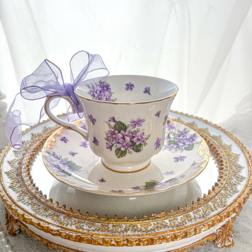 すみれのティーカップソーサー