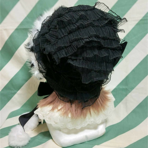 ダルメシアンファーの総レースボンネット黒