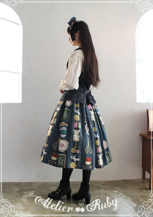 【12月上旬発売予定】ミセスチンチラの裁縫部屋 スカート