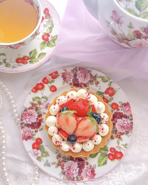 Strawberry Rose Plate– 甘くときめく苺とバラのティータイム