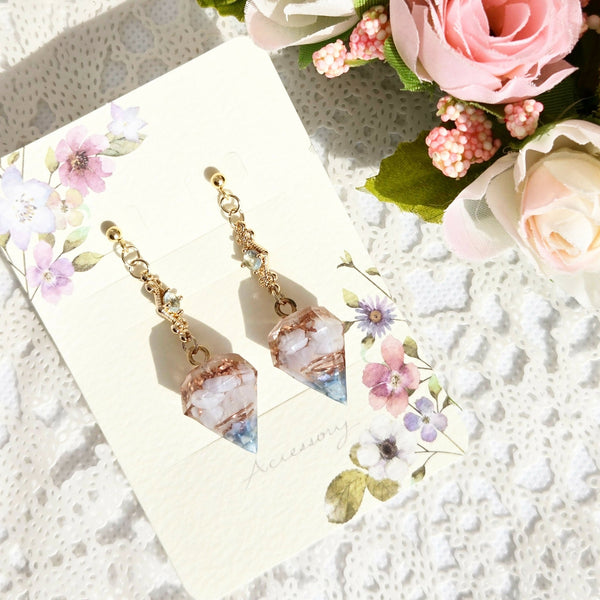 Blue Lace Agate Diamond-shaped Orgone (Pierced Earrings / Clip-on Earrings)