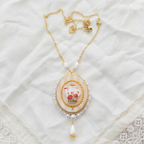 ティーポットのネックレス/ピンク