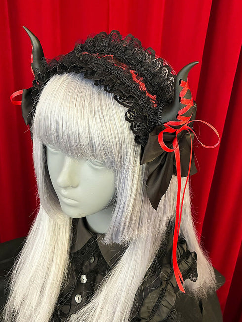 レースアップホーン ヘッドドレス/黒×赤