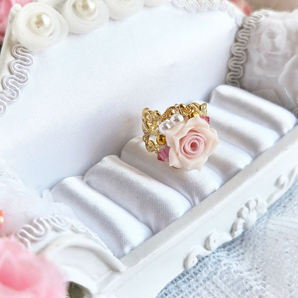 薔薇とスワロフスキーのリング(ピンク)