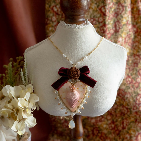 いちごとクリスタルのネックレス/ピンク