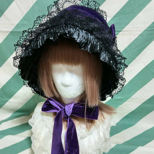 パープルリボンの総レースボンネット黒