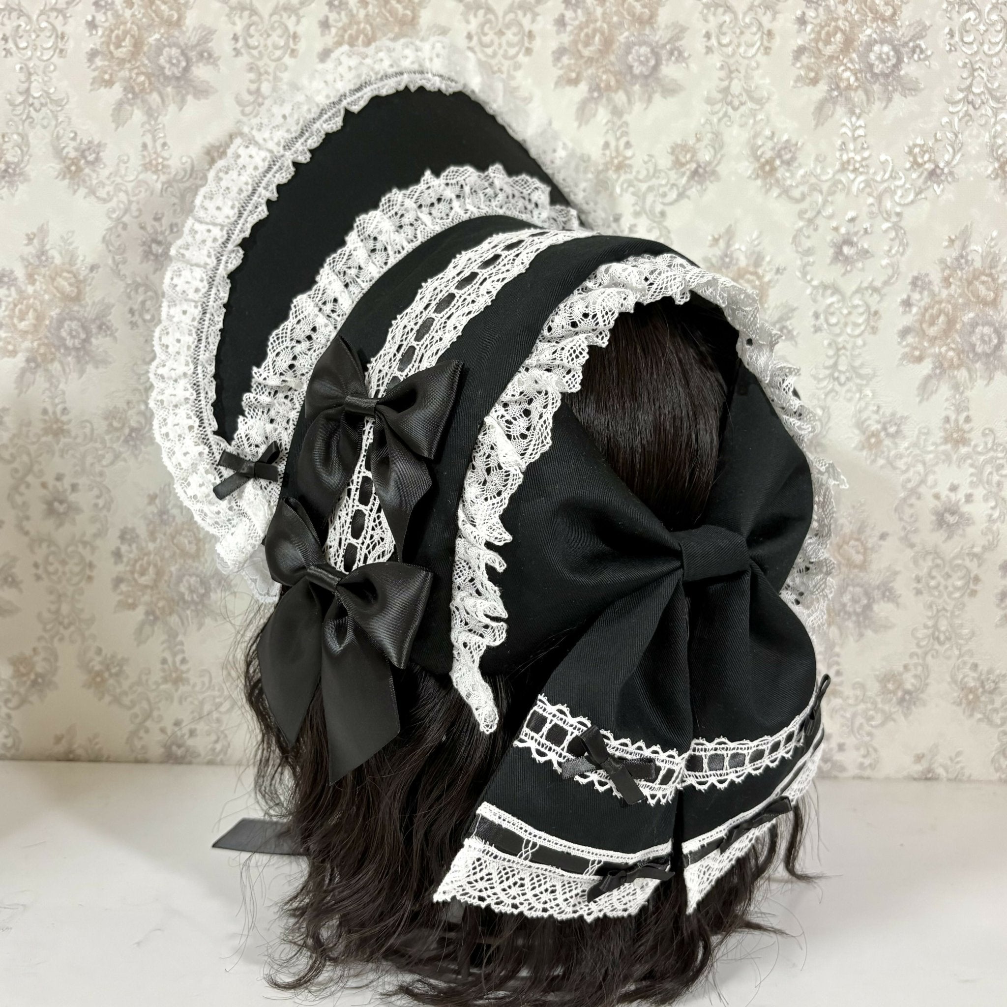 萬屋ヒツジ – Gothic and Lolita Mall